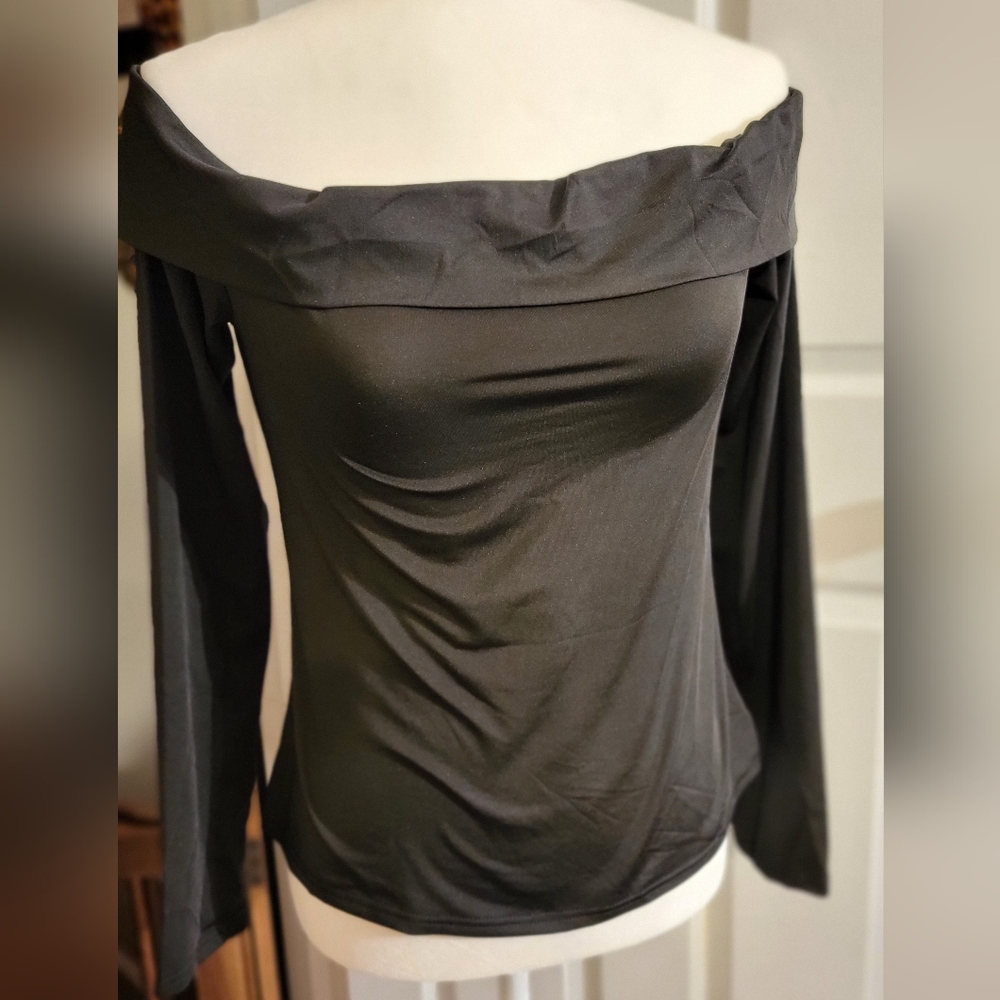 DRESSFO black off the shoulder sexy fit top size8